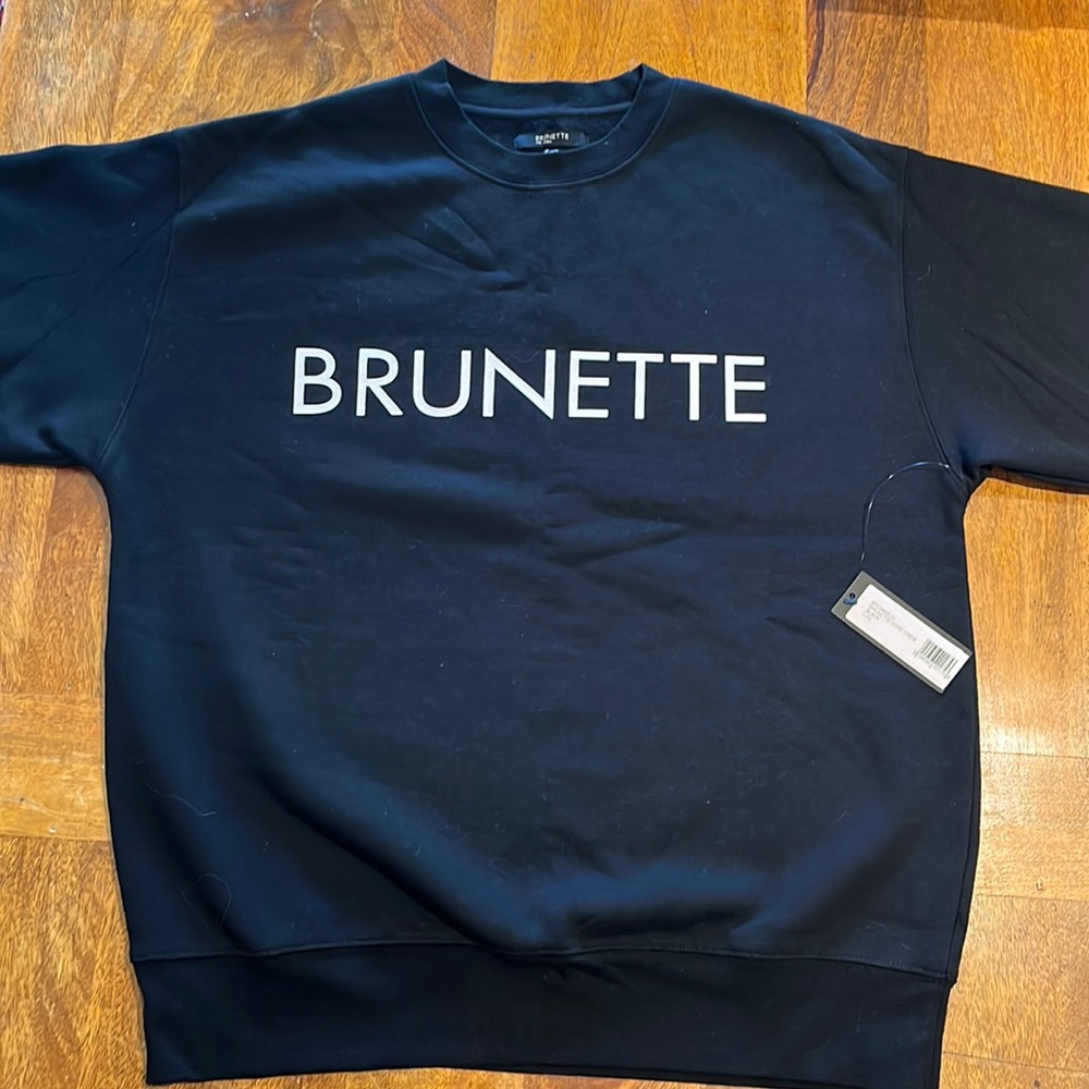 Brunette The Label “Brunette” Classic Core Crew.